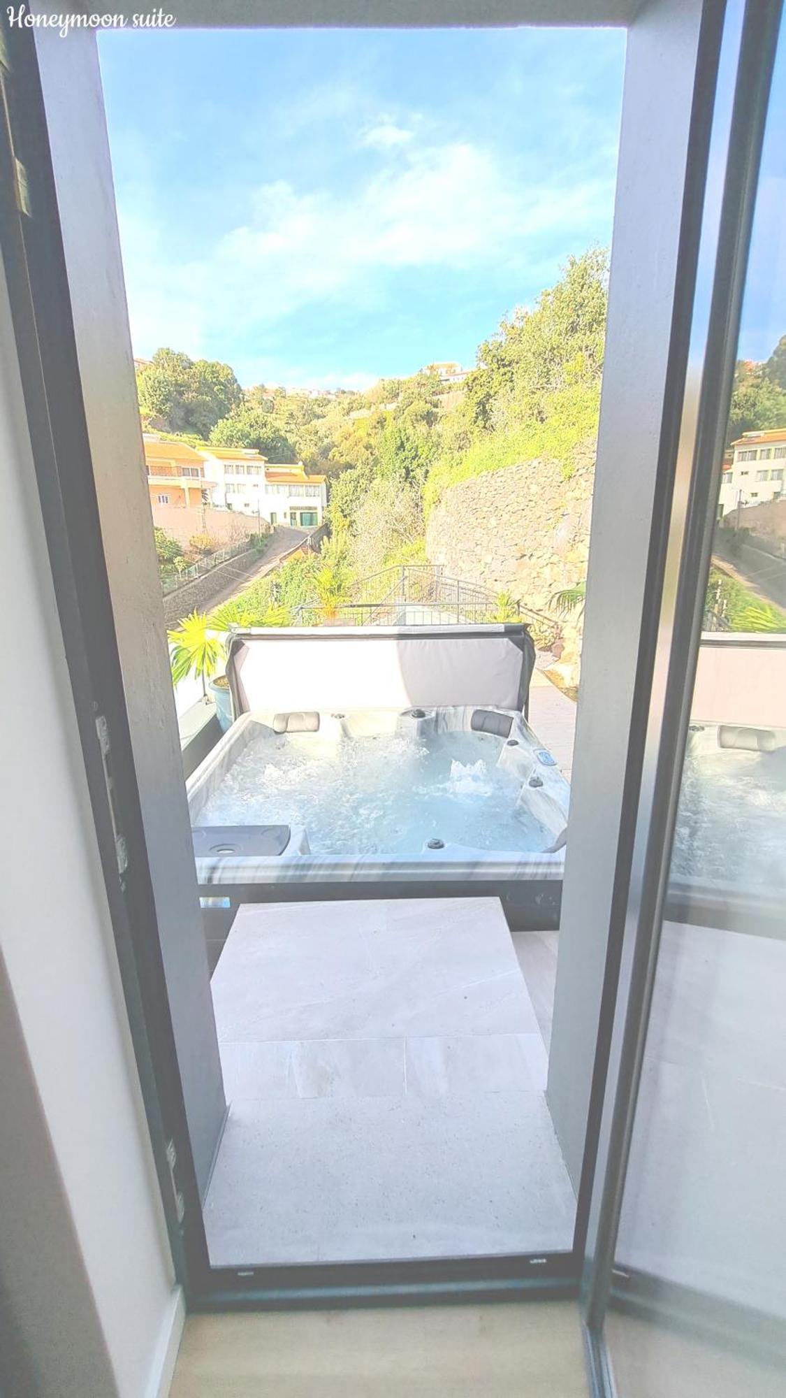 Espirito Do Mar - Premium Villa With Jacuzzi Estreito Da Calheta 외부 사진